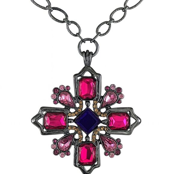 Vintage Large Gunmetal Maltese Cross Pendant Necklace Pink & Clear Rhinestones - Picture 5 of 5